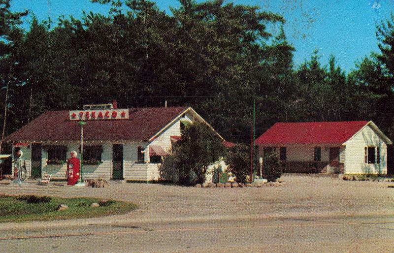 Blue Gingham Inn And Motel - Service Station Section (newer photo)